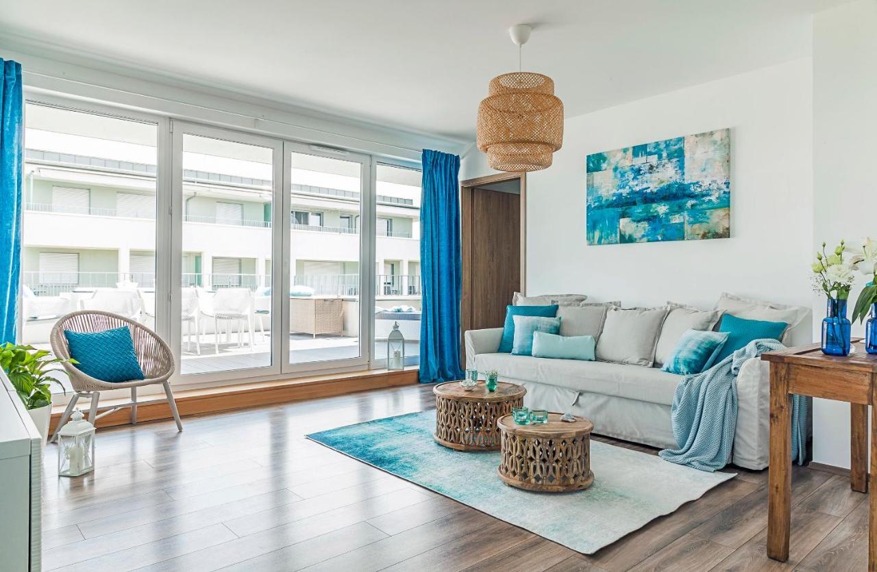 Blue Apartments Balatonlelle Esterno foto
